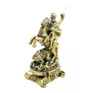 Enfeite São Jorge Dourado Resina 8cm
