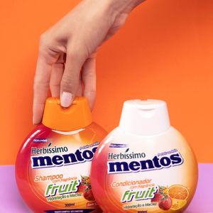 Kit Herbissimo Mentos Shampoo e Condicionador Fruit + Desodorante Herbíssimo Twist Vanilla 45G