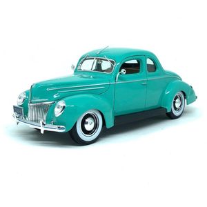 Miniatura Carro 1939 Ford Deluxe 1/18 Special Edition Verde Maisto 31180