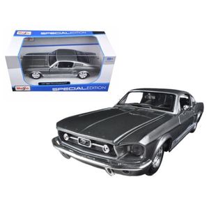 Miniatura Carro Ford Mustang Gt 1967 1/24 Special Edition Cinza Maisto 31260